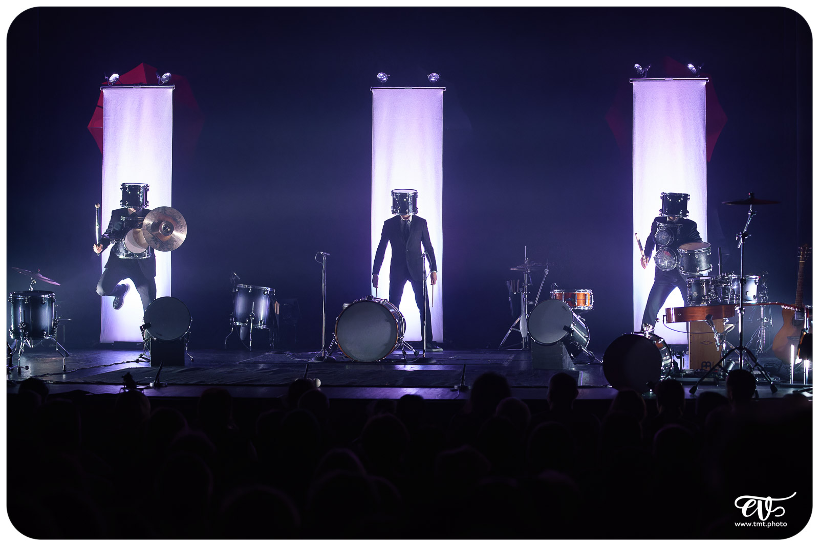 DRUM BROTHERS (LES FRÈRES COLLE)